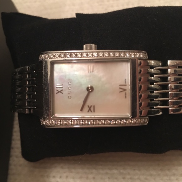 Gucci Watch ( diamonds and mother of pearl) main image 4